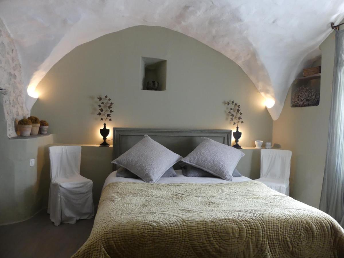 Les Vieux Murs Montfort  Eksteriør billede